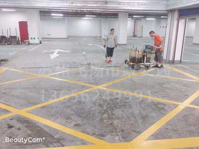 西安道路劃線_西安熱熔道路標(biāo)線多少錢(qián)一米?