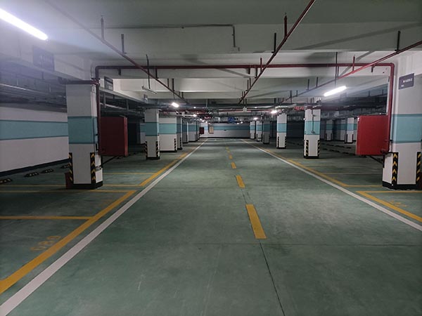 蘇州飛揚(yáng)市政交通設(shè)施有限公司車位劃線項(xiàng)目案例順利交付。 蘇州飛揚(yáng)市政交通設(shè)施有限公司車位劃線項(xiàng)目案例順利交付。