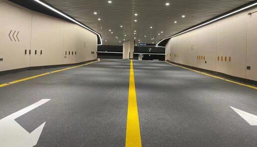 車位劃線人工費用計算指南，如何精準預算與控制成本